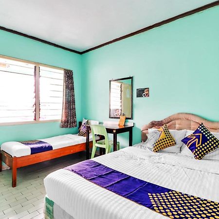 Spot On 90003 Villa Tawang Чіанджур Екстер'єр фото