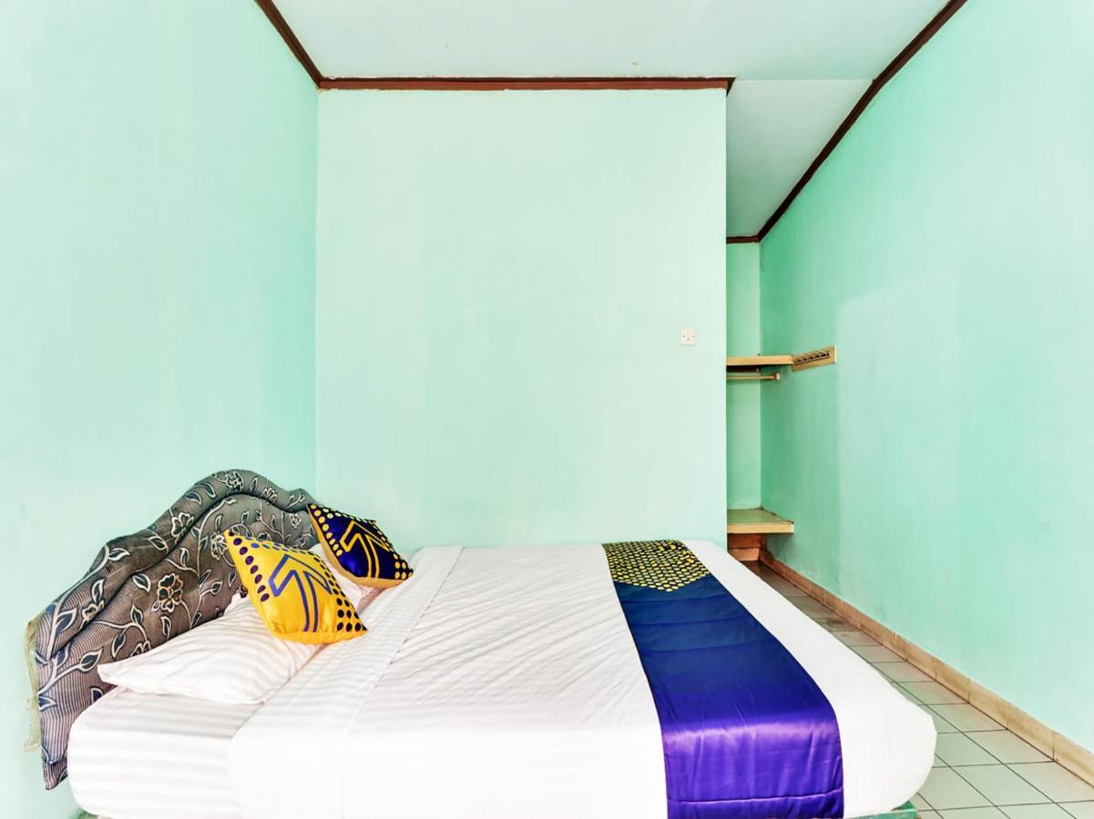 Spot On 90003 Villa Tawang Чіанджур Екстер'єр фото